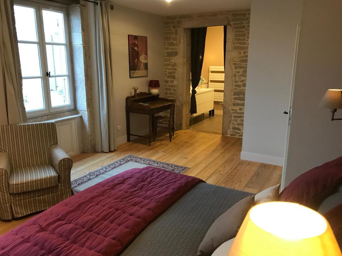 Hotel Le Relais De Scisse Saint-Gengoux-de-Scissé Esterno foto